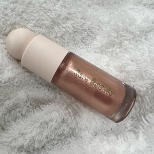 Rare Beauty liquid highlighter